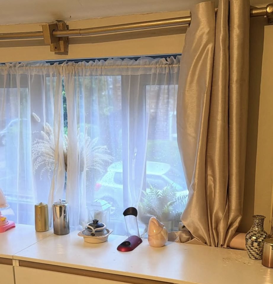 Bedroom finished by the Crystal Cleaners team